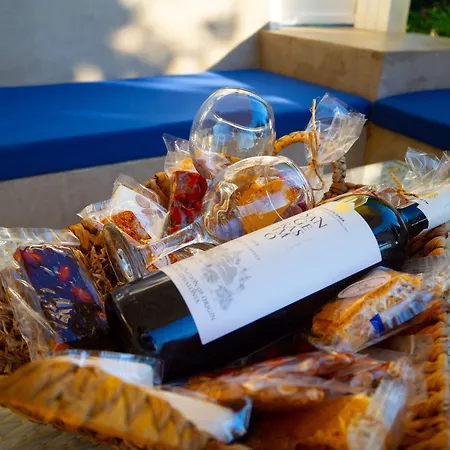 Hotel Cypress Garden