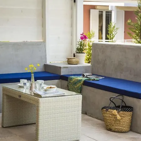 Cypress Garden Hotel Mousata
