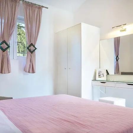 Hotel Cypress Garden 3*