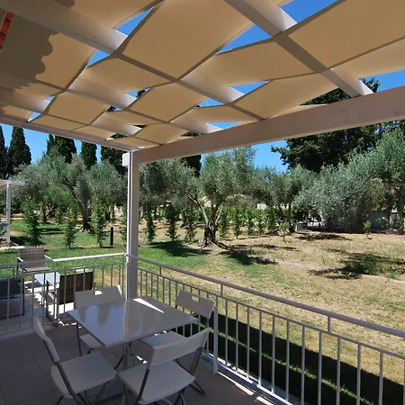 Cypress Garden 3*