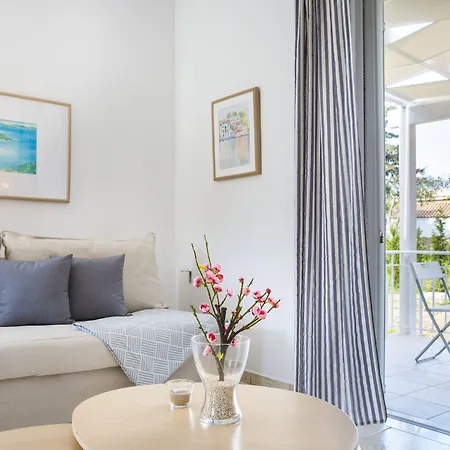 Cypress Garden Hotell Mousata