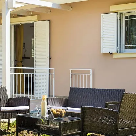 Hotel Cypress Garden 3*