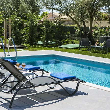 Cypress Garden Отель 3*