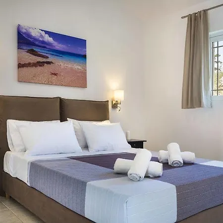 Hotel Cypress Garden Mousata