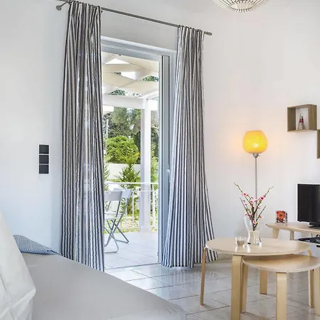 Hotel Cypress Garden 3*