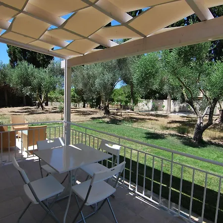 Cypress Garden Hotel